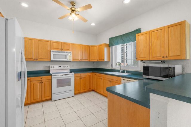 15467 GULF BOULEVARD 8, St Petersburg, FL 33708