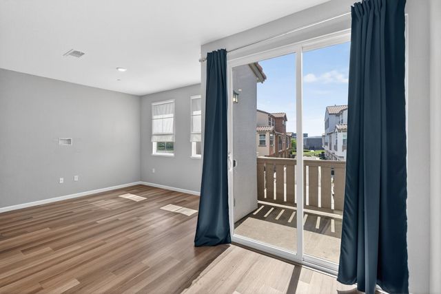 2937 Nimes Ln, Sacramento, CA 95834