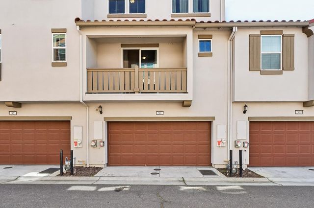 2937 Nimes Ln, Sacramento, CA 95834