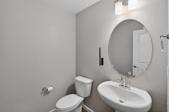 2937 Nimes Ln, Sacramento, CA 95834