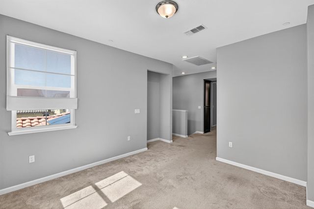 2937 Nimes Ln, Sacramento, CA 95834