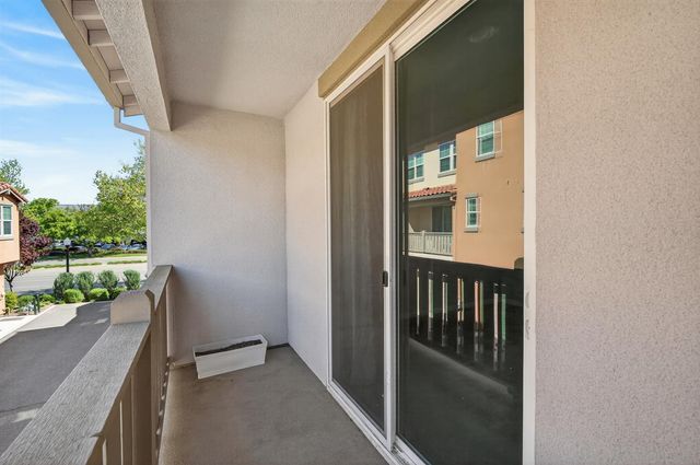 2937 Nimes Ln, Sacramento, CA 95834