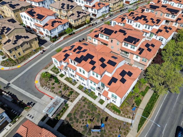 2937 Nimes Ln, Sacramento, CA 95834