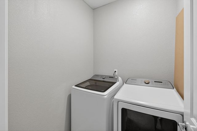 2937 Nimes Ln, Sacramento, CA 95834