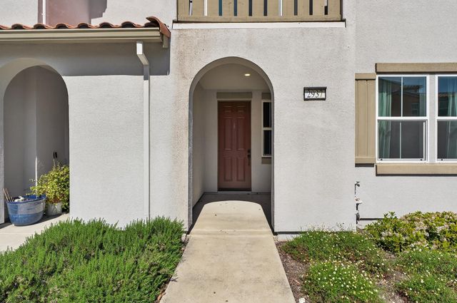 2937 Nimes Ln, Sacramento, CA 95834