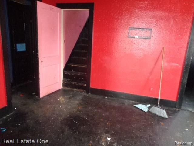 10074 Beechdale Street, Detroit, MI 48204