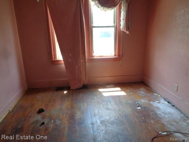 10074 Beechdale Street, Detroit, MI 48204