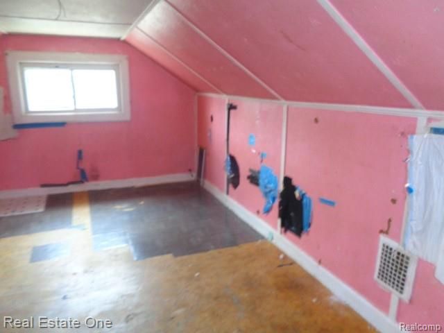 10074 Beechdale Street, Detroit, MI 48204