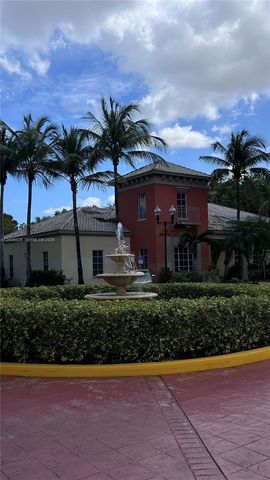 8290 Lake Dr 108, Doral, FL 33166