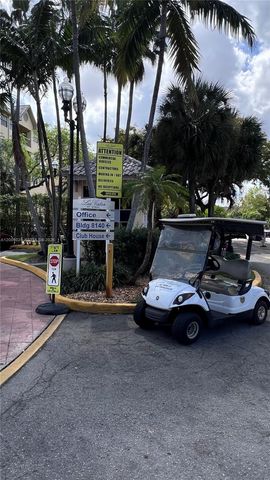 8290 Lake Dr 108, Doral, FL 33166