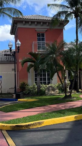 8290 Lake Dr 108, Doral, FL 33166