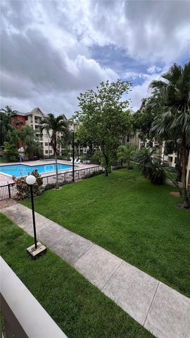 8290 Lake Dr 108, Doral, FL 33166