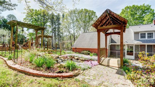 1035 Brafford Drive, Concord, NC 28025