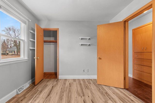 1719 S PERKINS STREET, Appleton, WI 54914