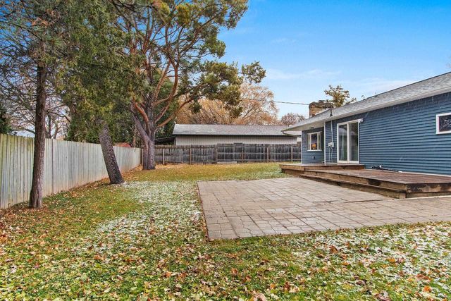 1719 S PERKINS STREET, Appleton, WI 54914