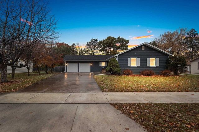 1719 S PERKINS STREET, Appleton, WI 54914