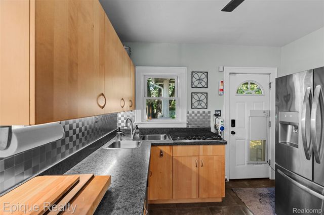 261 E Webster Street, Ferndale, MI 48220