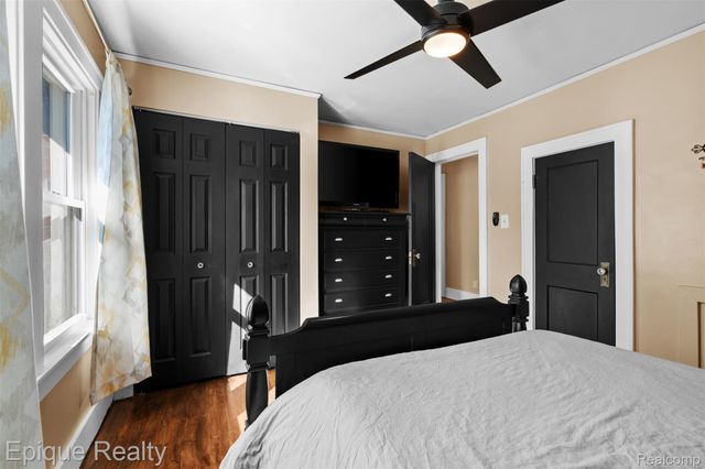 261 E Webster Street, Ferndale, MI 48220