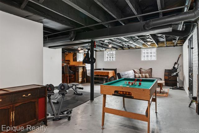 261 E Webster Street, Ferndale, MI 48220