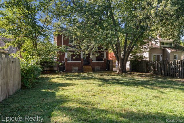 261 E Webster Street, Ferndale, MI 48220