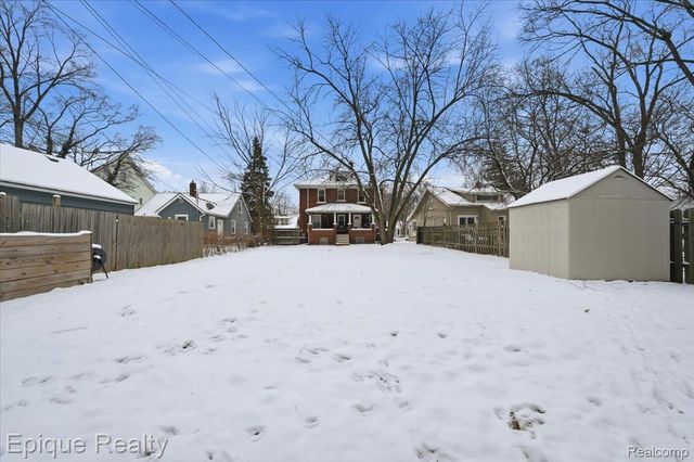 261 E Webster Street, Ferndale, MI 48220