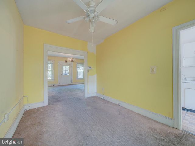 225 CROMWELL TER NE, Washington, DC 20002