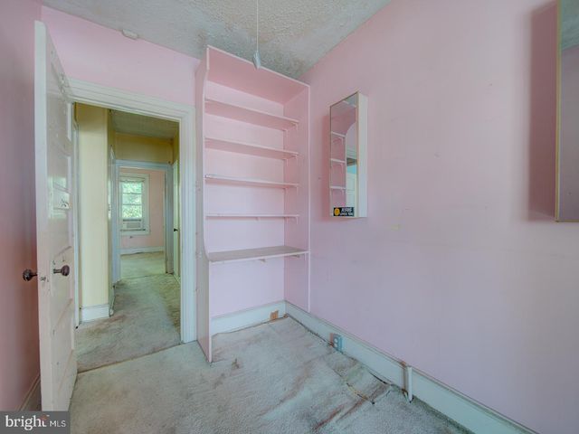 225 CROMWELL TER NE, Washington, DC 20002