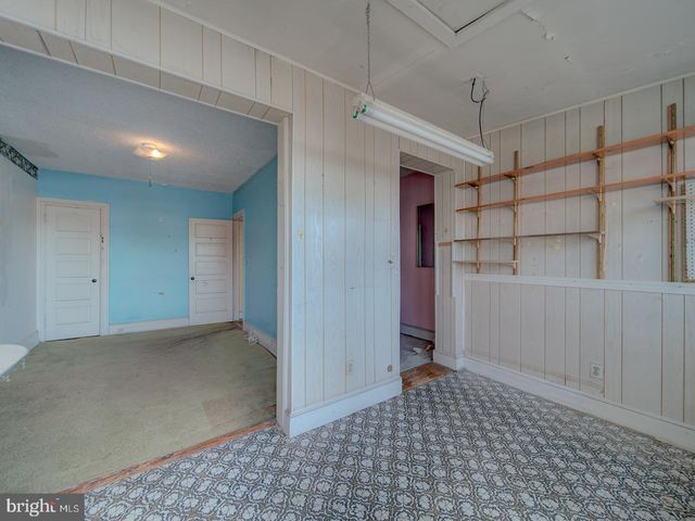 225 CROMWELL TER NE, Washington, DC 20002
