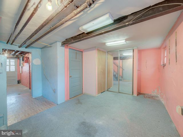 225 CROMWELL TER NE, Washington, DC 20002