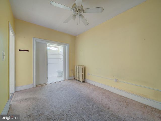 225 CROMWELL TER NE, Washington, DC 20002