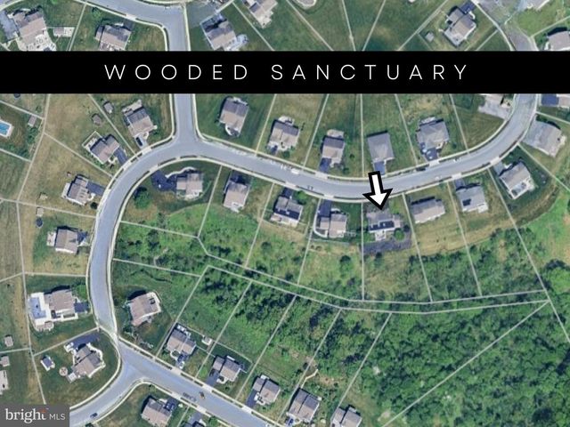 7041 WOODSMAN DR, Harrisburg, PA 17111