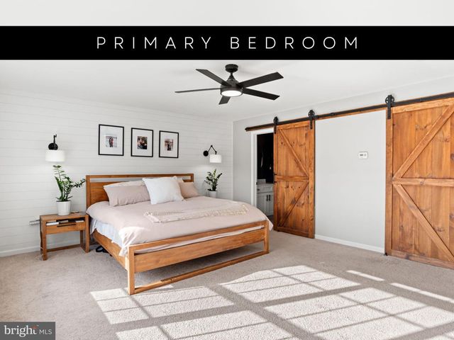 7041 WOODSMAN DR, Harrisburg, PA 17111