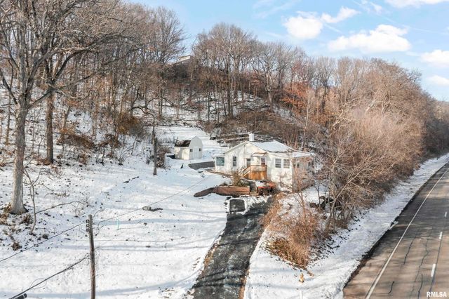 7425 N GALENA Road, Peoria, IL 61615