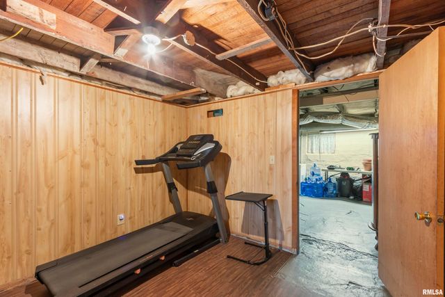 7425 N GALENA Road, Peoria, IL 61615