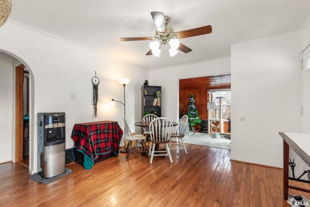 7425 N GALENA Road, Peoria, IL 61615