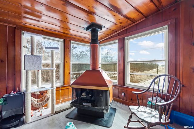 7425 N GALENA Road, Peoria, IL 61615