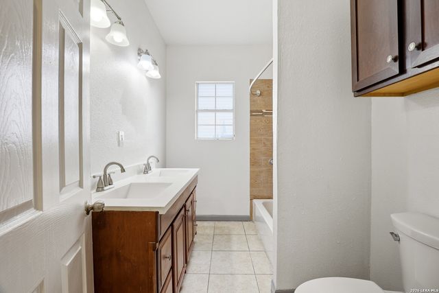736 W ELSMERE PL, San Antonio, TX 78212