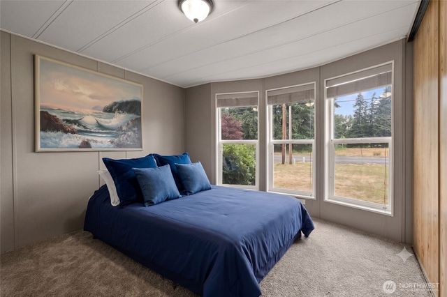 8095 Rathbone Road, Ferndale, WA 98248