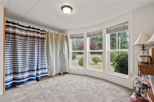 8095 Rathbone Road, Ferndale, WA 98248