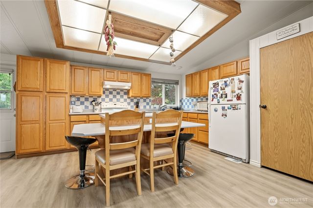 8095 Rathbone Road, Ferndale, WA 98248