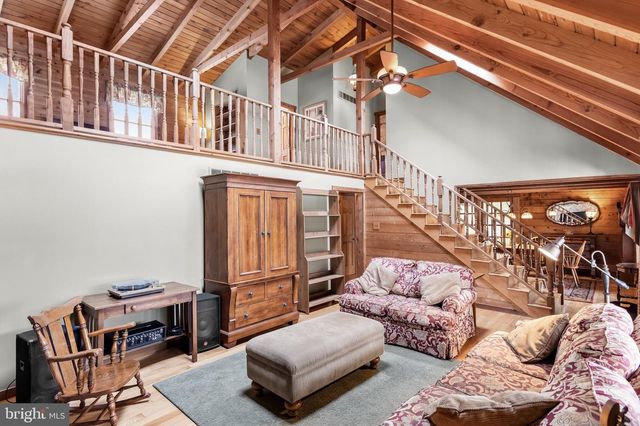 3100 EGLANTINE DR, Vineland, NJ 08360