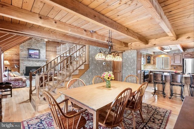 3100 EGLANTINE DR, Vineland, NJ 08360