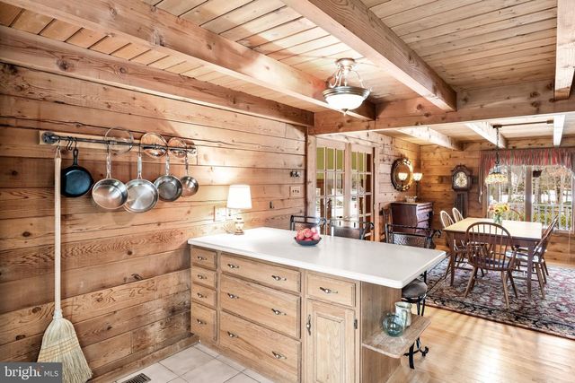 3100 EGLANTINE DR, Vineland, NJ 08360