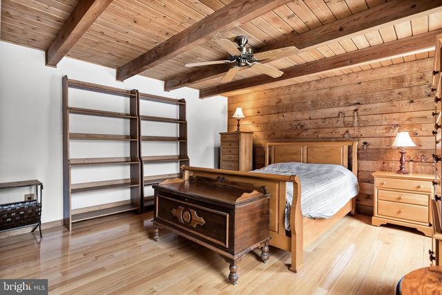 3100 EGLANTINE DR, Vineland, NJ 08360