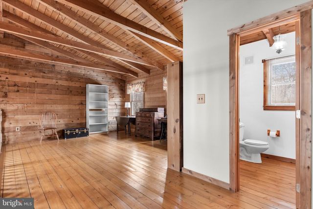 3100 EGLANTINE DR, Vineland, NJ 08360