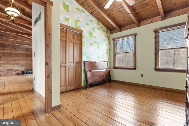 3100 EGLANTINE DR, Vineland, NJ 08360