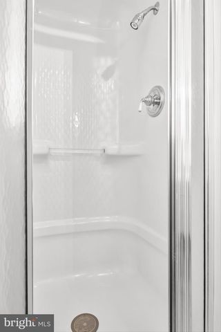 3100 EGLANTINE DR, Vineland, NJ 08360