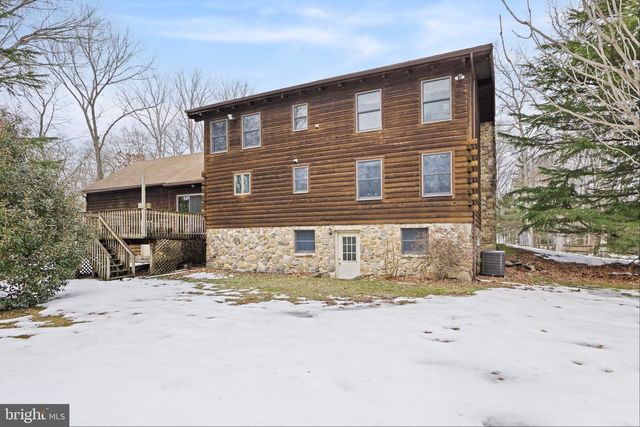 3100 EGLANTINE DR, Vineland, NJ 08360