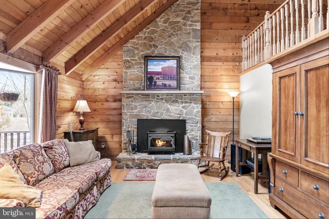 3100 EGLANTINE DR, Vineland, NJ 08360