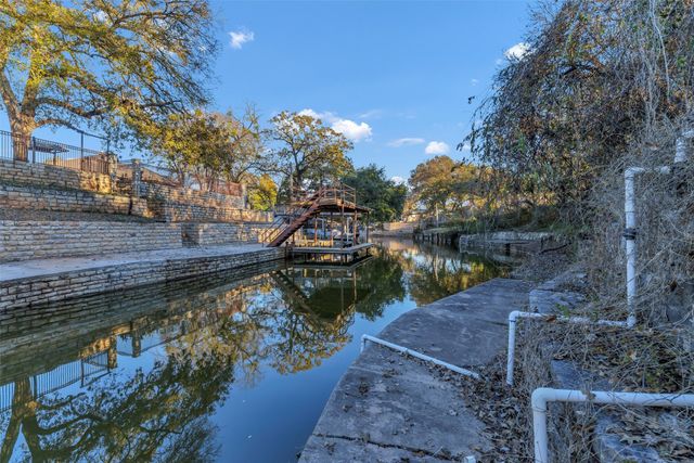 2801 Weylene Paseo, Granbury, TX 76049